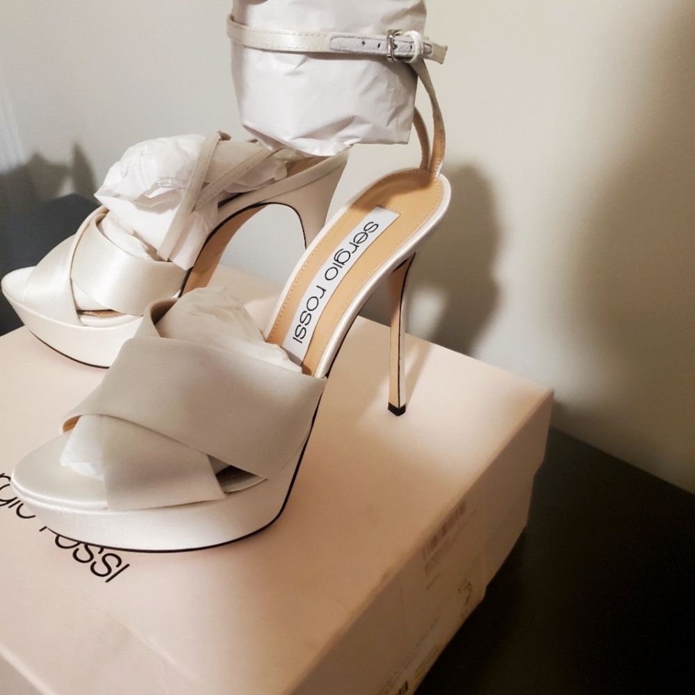 SERGIO ROSSI Alma white satin sandal - Picture 3 of 8